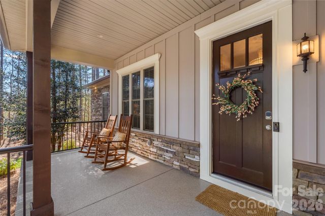 170 Silver Falls Drive, Troutman, NC 28166