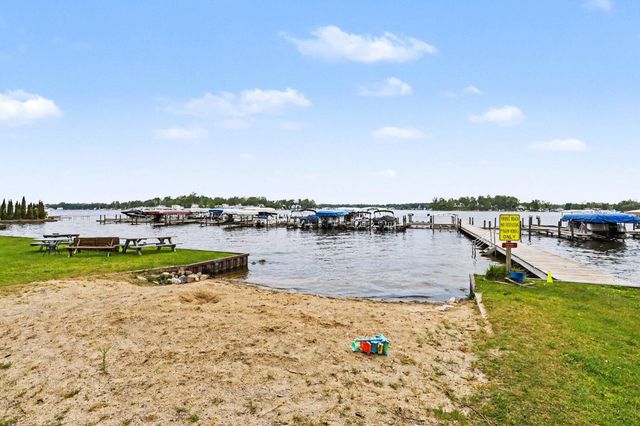 8223 Forest Beach Road, Watervliet, MI 49098