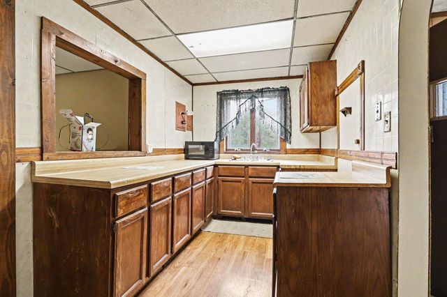 8223 Forest Beach Road, Watervliet, MI 49098