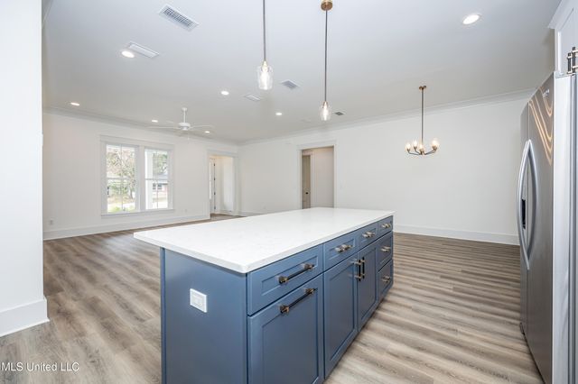 6345 Langland Drive, Ocean Springs, MS 39564