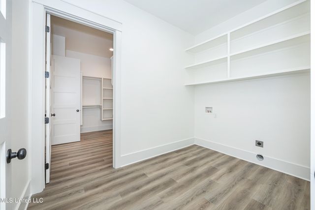 6345 Langland Drive, Ocean Springs, MS 39564