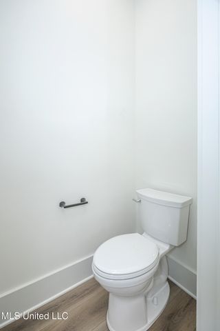 6345 Langland Drive, Ocean Springs, MS 39564