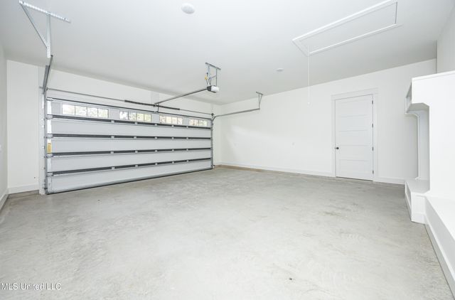 6345 Langland Drive, Ocean Springs, MS 39564