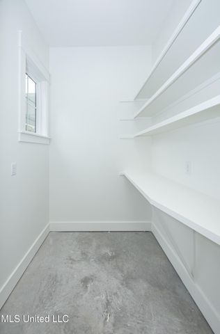 6345 Langland Drive, Ocean Springs, MS 39564