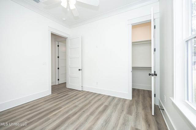 6345 Langland Drive, Ocean Springs, MS 39564