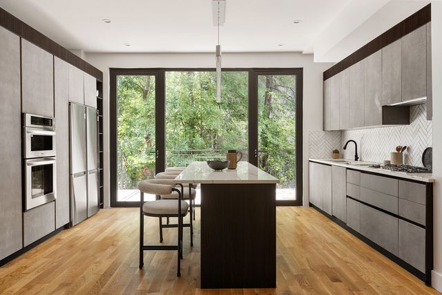507 QUINCY Street, New York City, NY 11221