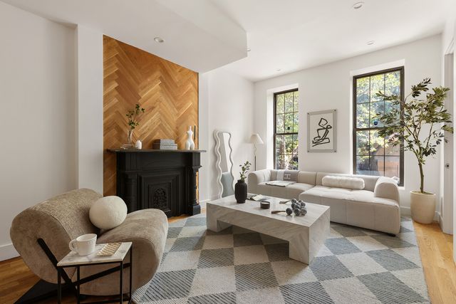 507 QUINCY Street, New York City, NY 11221