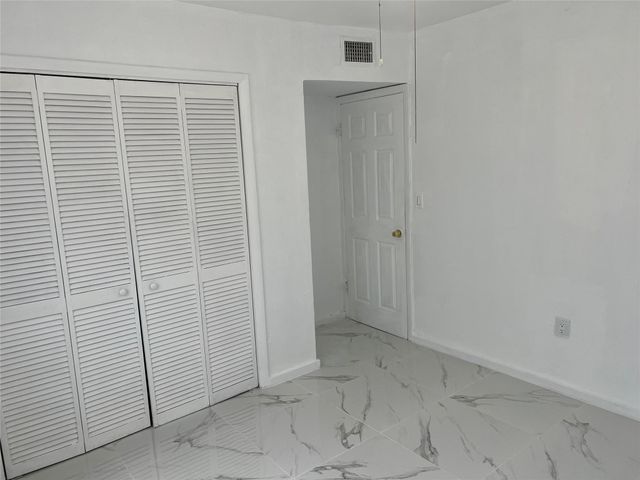 2441 NW 13th Street 76, Miami, FL 33125