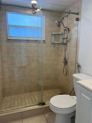 2441 NW 13th Street 76, Miami, FL 33125