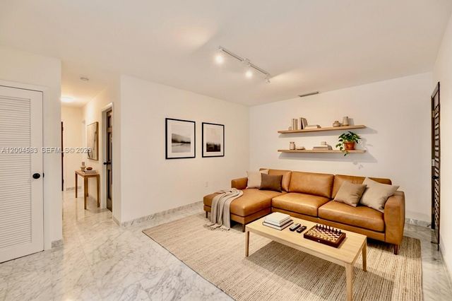 1101 Capri St, Coral Gables, FL 33134