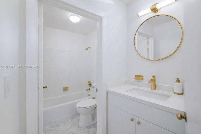 1101 Capri St, Coral Gables, FL 33134