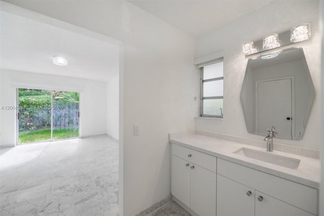 1101 Capri St, Coral Gables, FL 33134