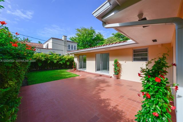 1101 Capri St, Coral Gables, FL 33134