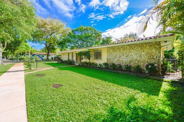 1101 Capri St, Coral Gables, FL 33134