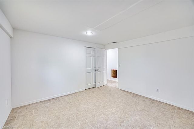 2727 48th ST SW, Lehigh Acres, FL 33976