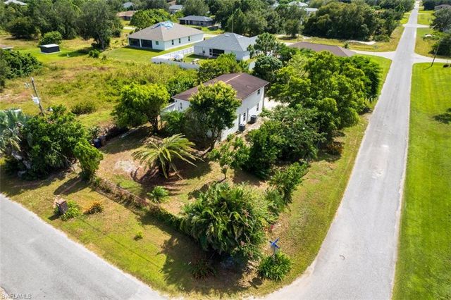 2727 48th ST SW, Lehigh Acres, FL 33976