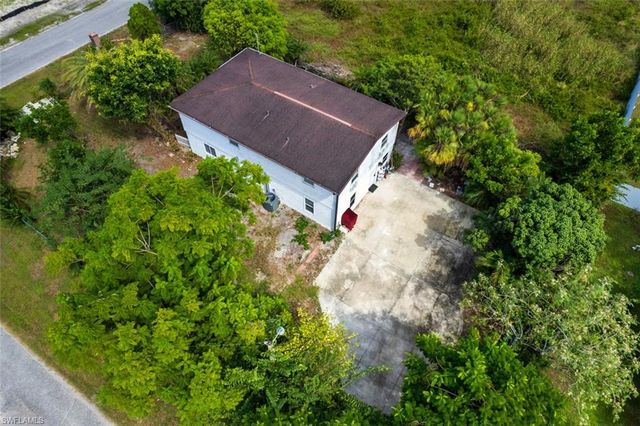 2727 48th ST SW, Lehigh Acres, FL 33976