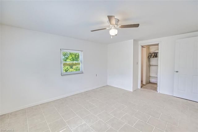 2727 48th ST SW, Lehigh Acres, FL 33976