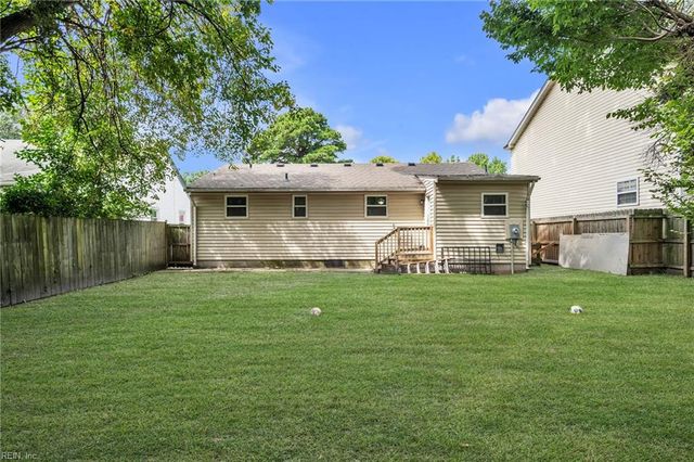2015 Camden AVE, Portsmouth, VA 23704