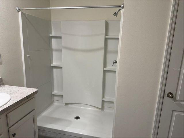 1792 HENIN CIRCLE, Tavares, FL 32778