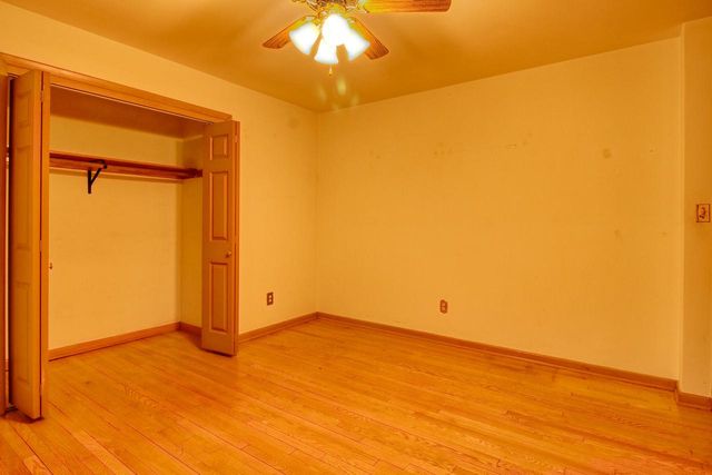 1000 17th AVENUE, South Milwaukee, WI 53172