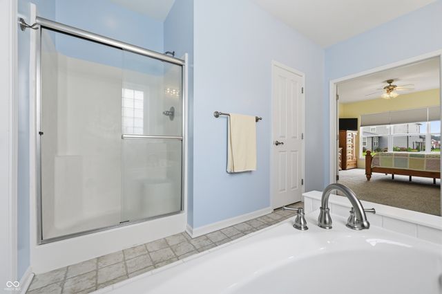7851 Friends Creek, Avon, IN 46123