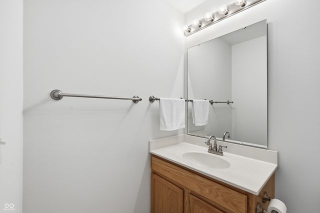 7851 Friends Creek, Avon, IN 46123