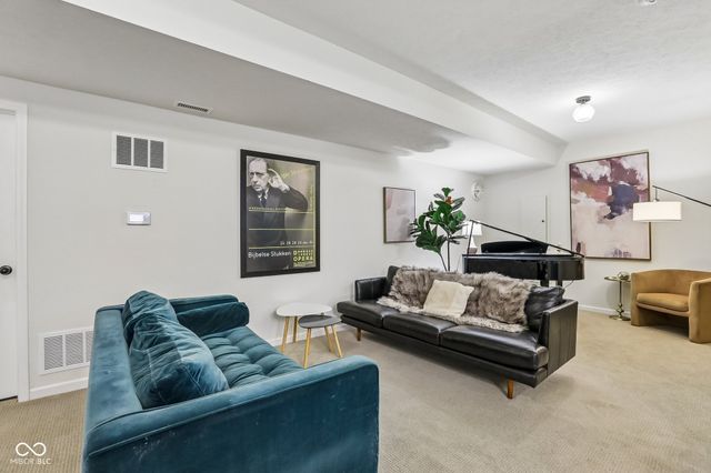 1062 Palomar Drive, Westfield, IN 46074