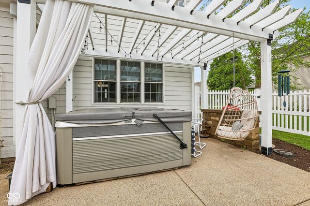 1062 Palomar Drive, Westfield, IN 46074