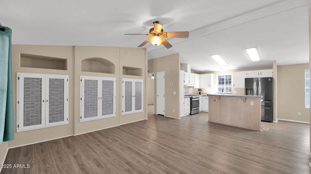 37705 N 16TH Street, Phoenix, AZ 85086