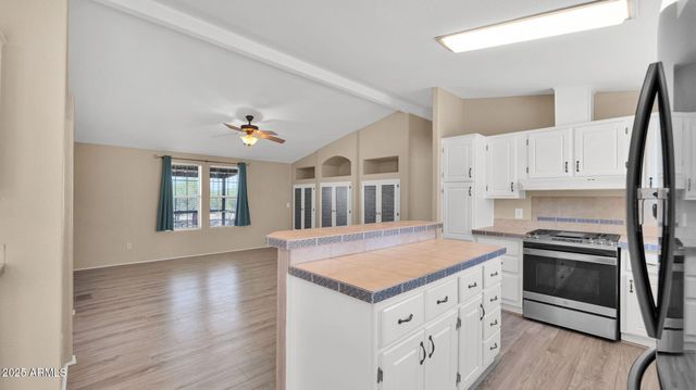 37705 N 16TH Street, Phoenix, AZ 85086