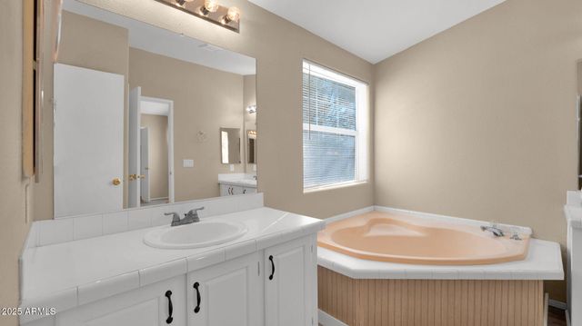 37705 N 16TH Street, Phoenix, AZ 85086