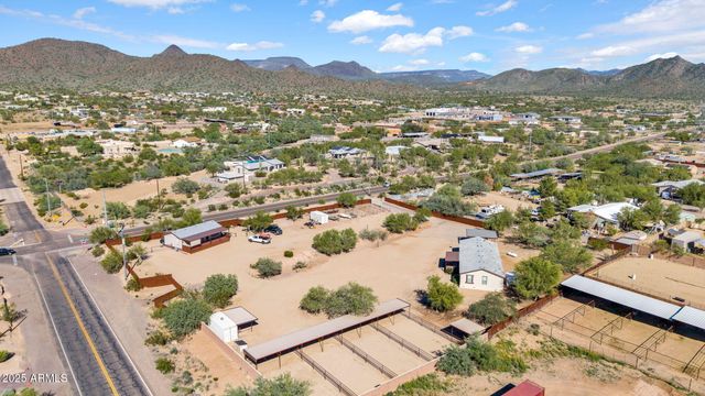 37705 N 16TH Street, Phoenix, AZ 85086