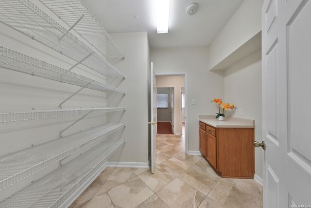 8406 Feather Trl, Helotes, TX 78023