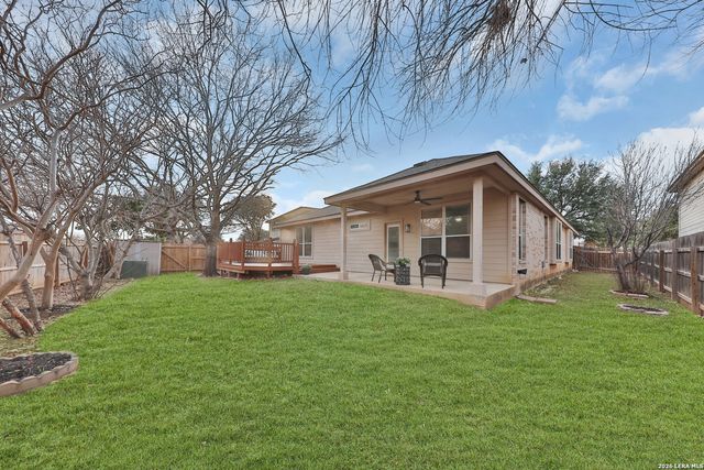 8406 Feather Trl, Helotes, TX 78023