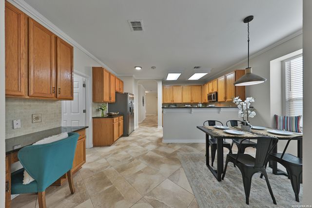 8406 Feather Trl, Helotes, TX 78023