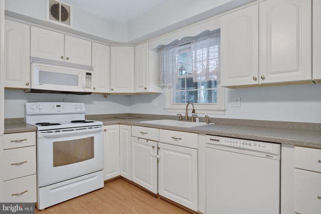 12904 DAUPHIN CT, Fort Washington, MD 20744