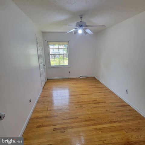 12904 DAUPHIN CT, Fort Washington, MD 20744