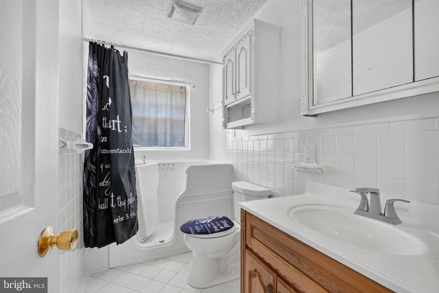 12904 DAUPHIN CT, Fort Washington, MD 20744