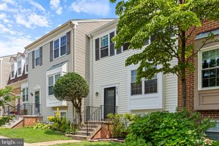 6187 GREEN HOLLOW CT, Springfield, VA 22152