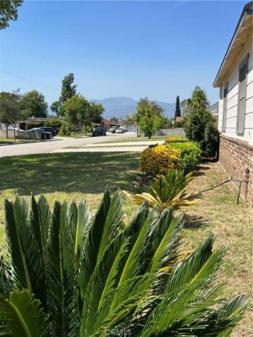 242 N Chalburn Avenue, West Covina, CA 91790