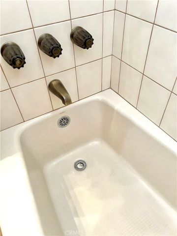 242 N Chalburn Avenue, West Covina, CA 91790