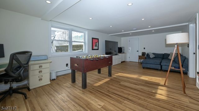 174 Hillcrest Dr, Wayne Twp., NJ 07470