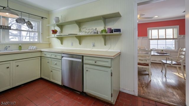 174 Hillcrest Dr, Wayne Twp., NJ 07470