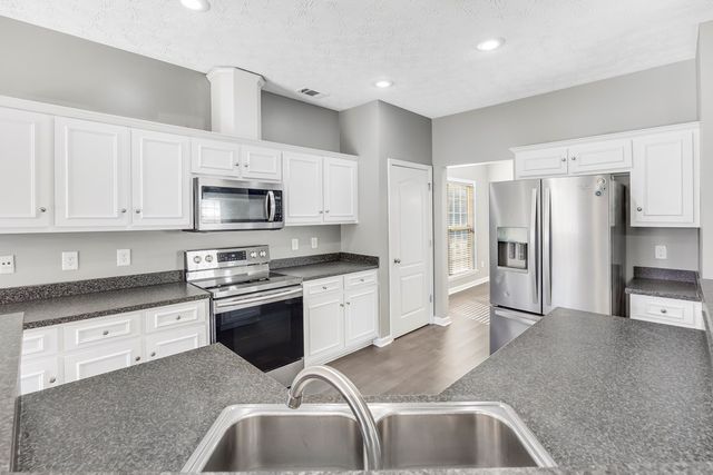 37 Fairfield Drive, Phenix City, AL 36869