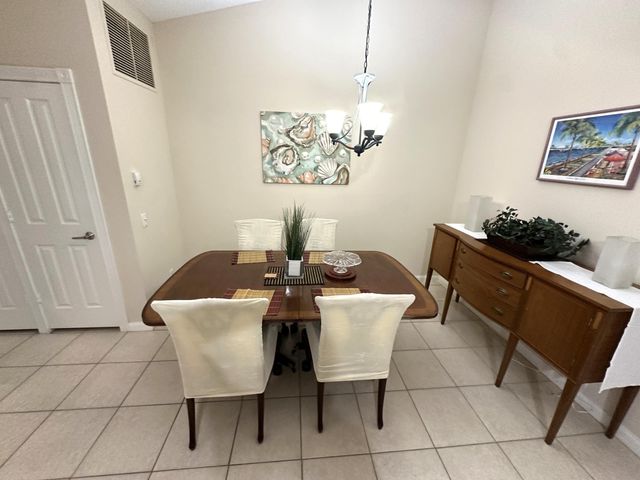 1702 Silverleaf Oak Court, Palm Beach Gardens, FL 33410