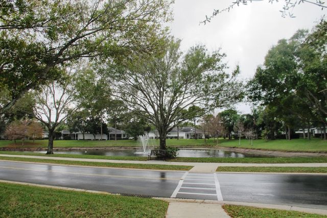 1702 Silverleaf Oak Court, Palm Beach Gardens, FL 33410