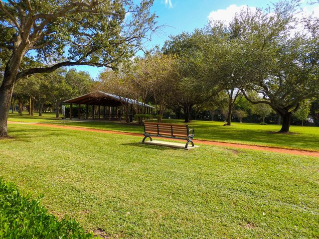 1702 Silverleaf Oak Court, Palm Beach Gardens, FL 33410