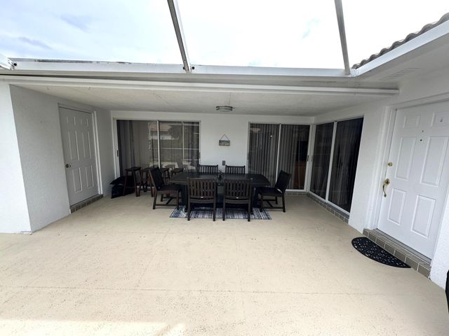 1702 Silverleaf Oak Court, Palm Beach Gardens, FL 33410