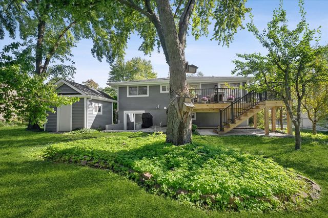 912 Cornell Lane, Schaumburg, IL 60193